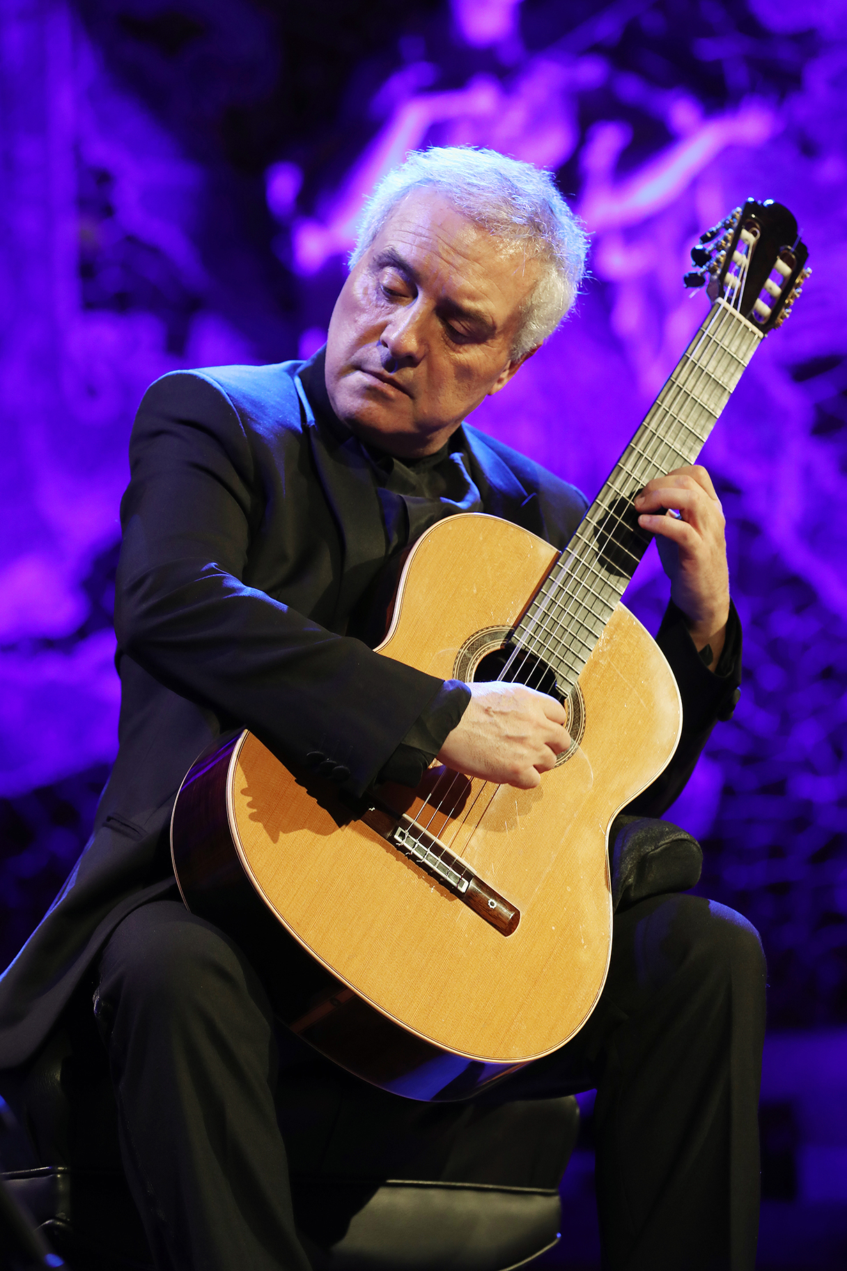 Manuel González Maestros de la Guitarra